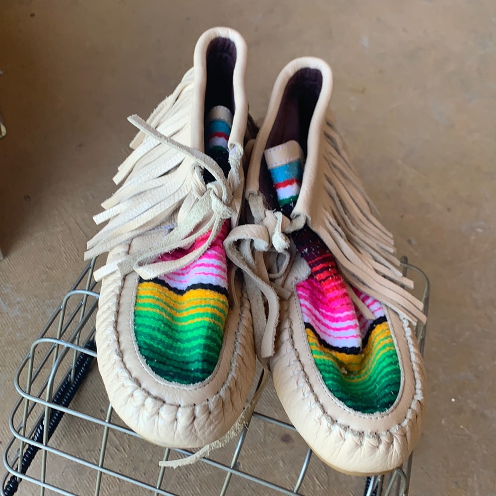 Serape moccasins. women’s size 10.